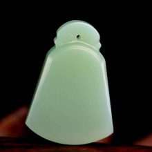 没有证书的春带彩翡翠怎么判断是不是真的