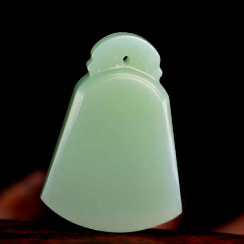 没有证书的春带彩翡翠怎么判断是不是真的