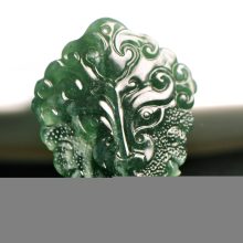 翡翠的价值构成拆解，种水色工瑕各自占比揭秘