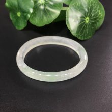 翡翠药师佛摆件送给病人祝康复合适吗
